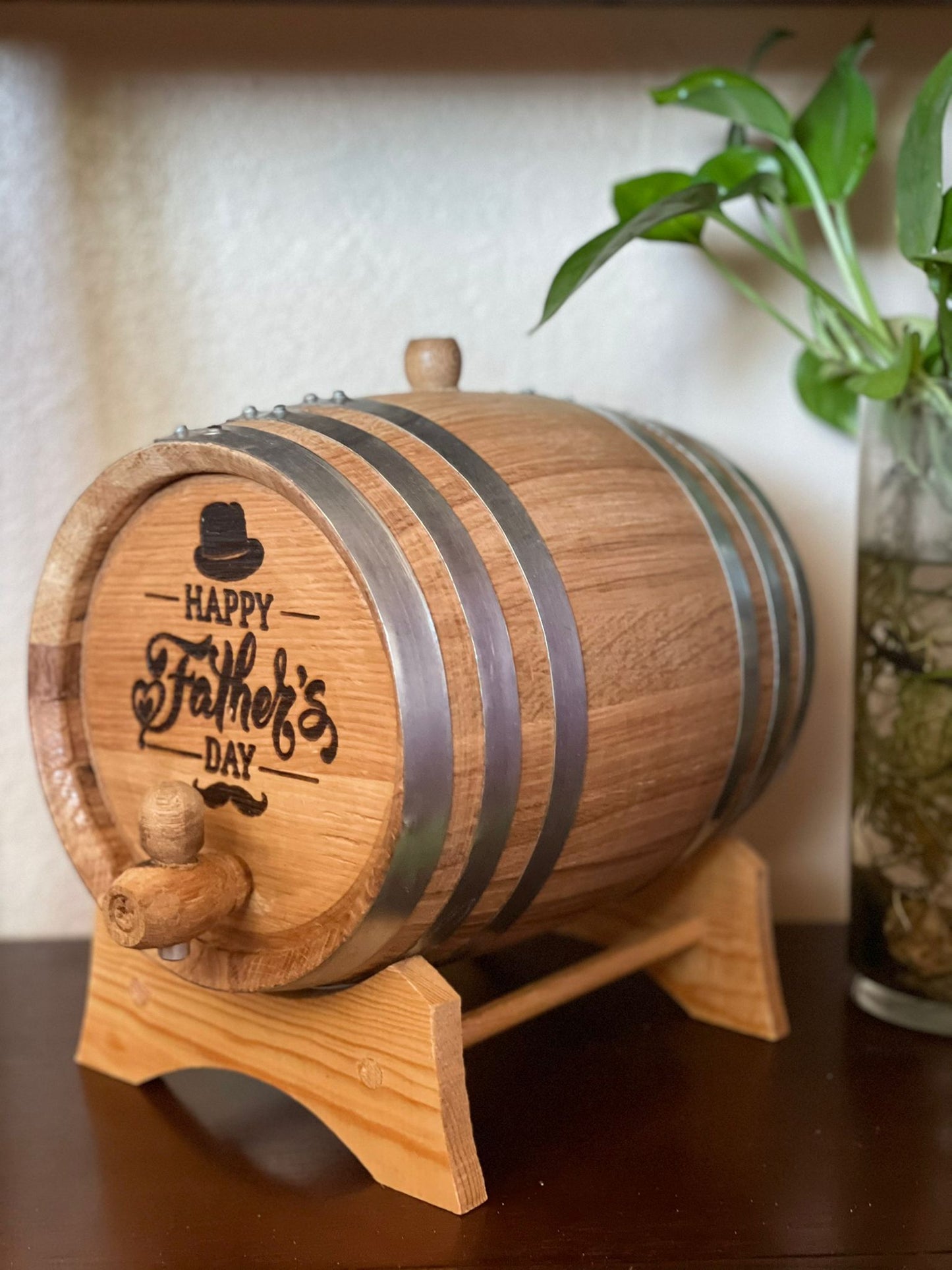 Wholesale Small Aging Oak Barrels Galvanized Hoops, Sizes Available from 1 to 100 Liter