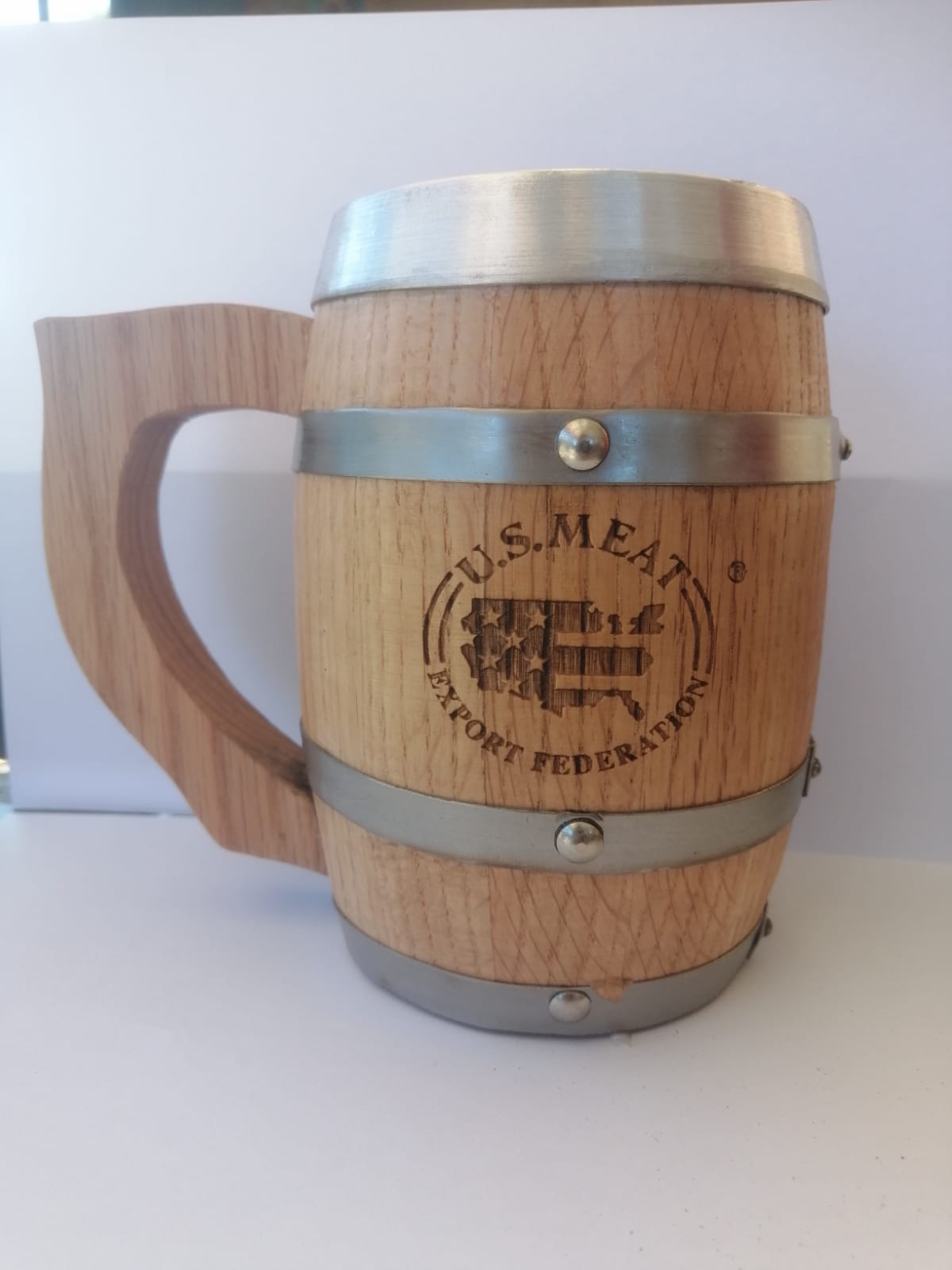 Wholesale Oak Barrel Mugs in 16, 24, or 32 fl oz, with Aluminum Lining for Perfectly Chilled Drinks